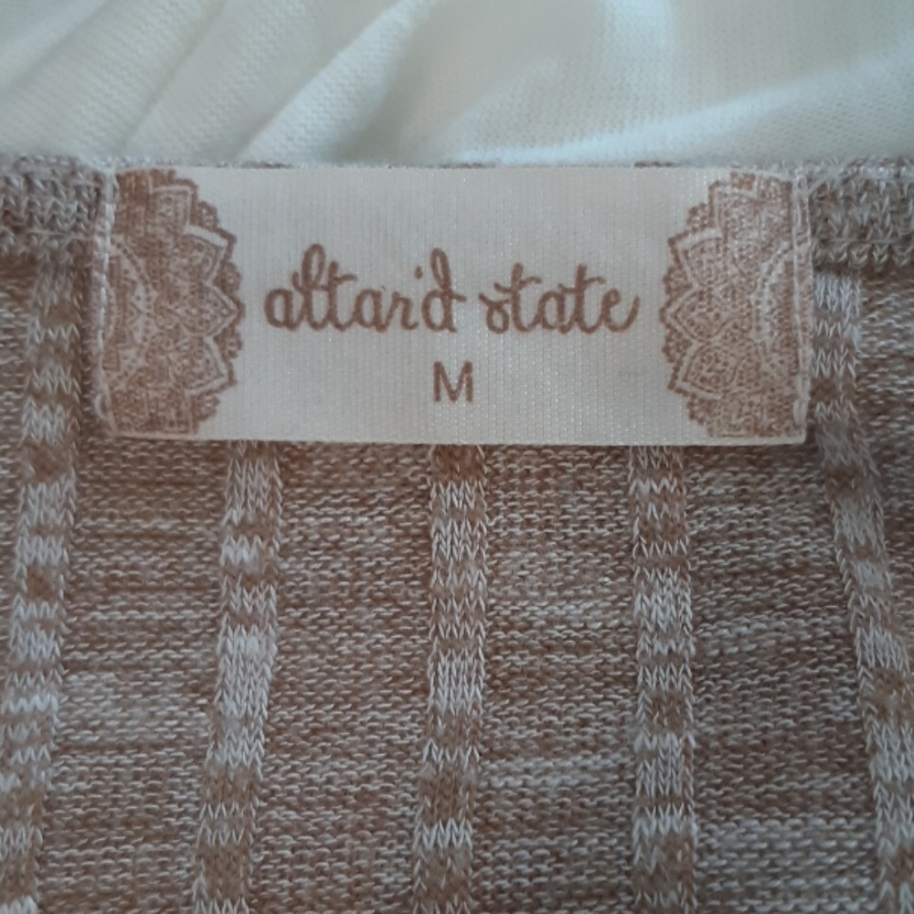 Altar'd State sweater - Picture 4 of 4